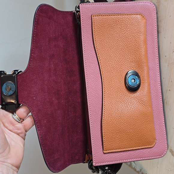 Coach Tabby Leather Shoulder Bag 26 - Picture 8 of 16